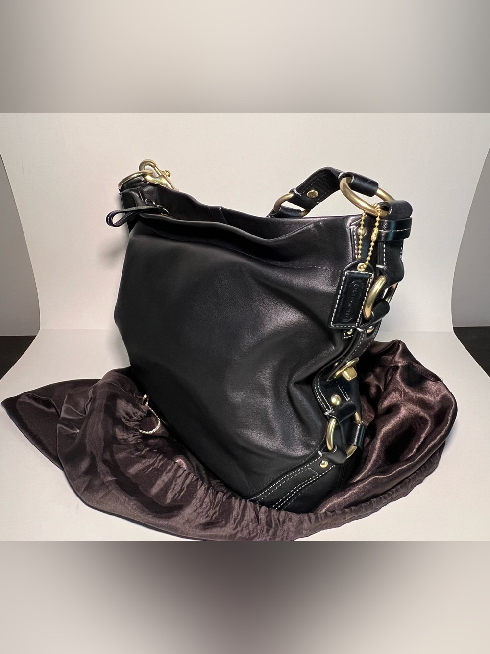 Coach Carly Black Leather Hobo Shoulder Bag Gold Hardware - Picture 4 of 8